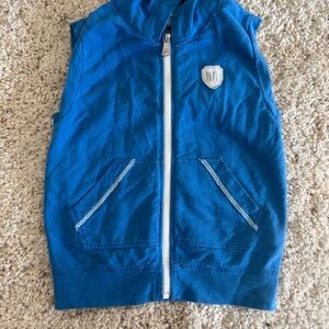 Dolce & Gabbana Sleeveless Hoodie with Front Pockets